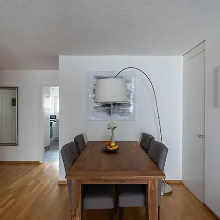 Executive 2 Bedroom Flat / Center