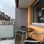 Executive 2 Bedroom Flat / Center * Zürich