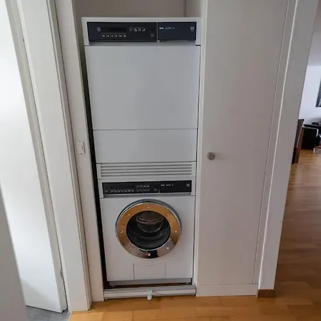 Apartament Executive 2 Bedroom Flat / Center Zurych